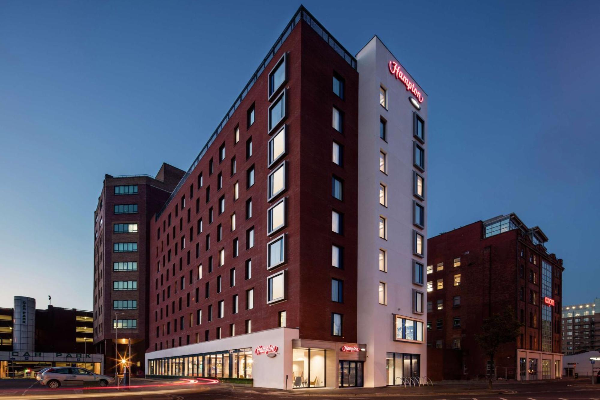 Hampton By Hilton Belfast City Centre Exterior photo